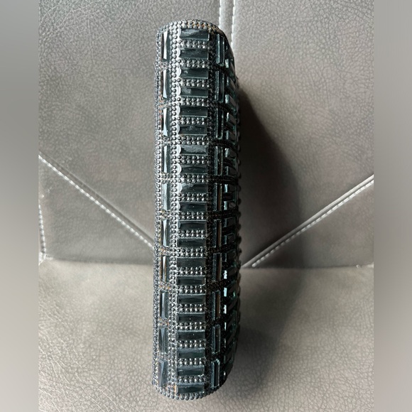 INC International Concept NWT Beaded Stone Clutch - Picture 5 of 10